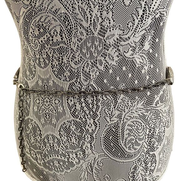 Rhinstone Chain Link Belt - Picture 4 of 5